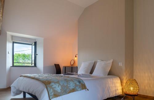 Saint-Laurent-de-Muret House | Gite des amandines