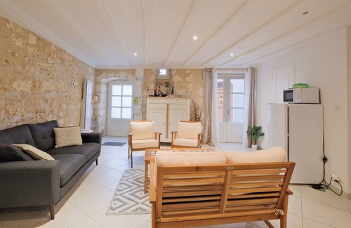 Brantome-en-Perigord House | Gîte D’ici et d’Ailleurs – Authentic Charm in the Heart of the Historic Center with Wi-Fi