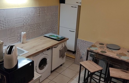 Montelimar Apartment | Gite du Couchant, Solo ou en Couple, Clim Réversible, au Calme