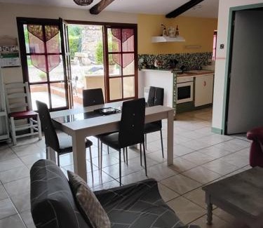 Doulezon House | Gite du Grand-Pas