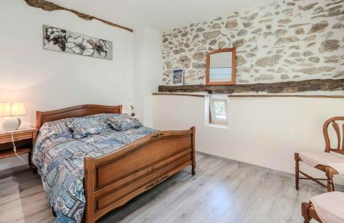 Carla-de-Roquefort Apartment | Gite du moulin - Ariège