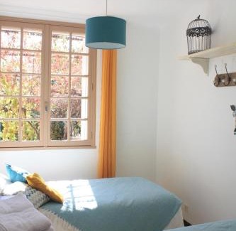 Merindol House | Gite du Relarguier, maison de village en Luberon, Provence