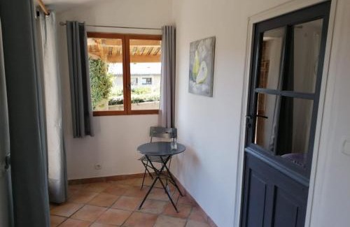 Saint-Sauveur-Gouvernet House | gite du safranier