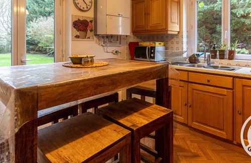 Saint-Clement-de-la-Place Cottage | Gite Saint-Clément-de-la-Place, 3 bedrooms, 6 persons