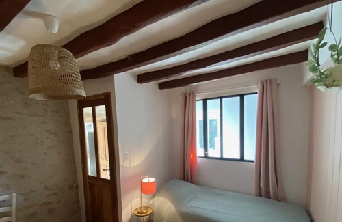 Saint-Lubin-en-Vergonnois Cottage | Gite Saint-Lubin-en-Vergonnois, 2 bedrooms, 5 persons