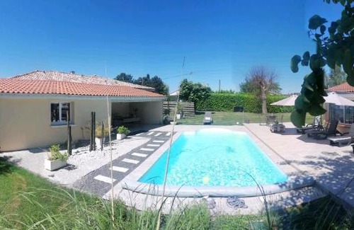 Saint-Nicolas-de-la-Grave Apartment | Gite