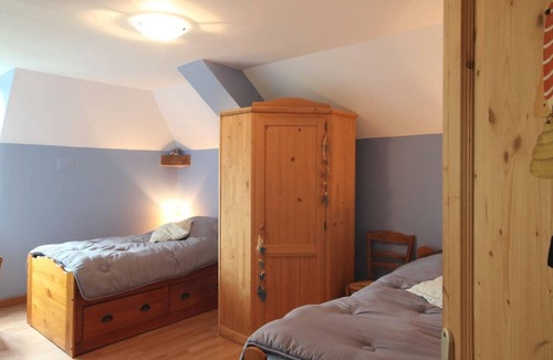 Gonneville-sur-Scie House | Gite Gonneville-sur-Scie, 4 bedrooms, 8 persons