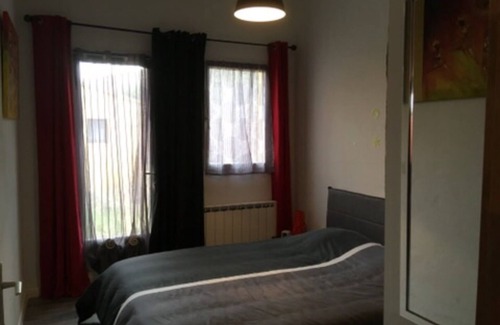 Mormoiron Cottage | Gite in Provence at the foot of Ventoux with swimming pool