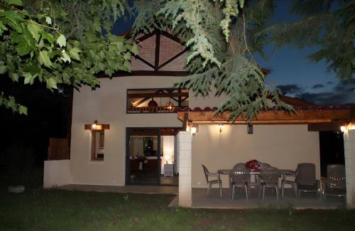 Prigonrieux House | Gite Jardin De Pomarede