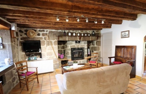 Jou-sous-Monjou Cottage | Gite Jou-sous-Monjou, 3 bedrooms, 6 persons