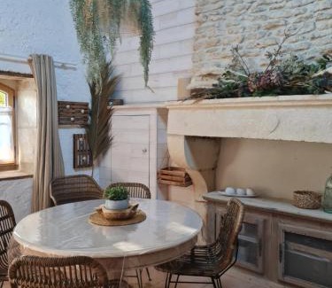 Taillant House | Gite L'aronde