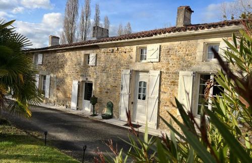 Taillant House | Gite L'aronde
