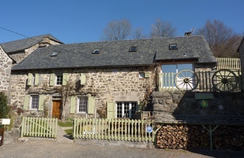 La Chapelle-d'Alagnon Cottage | Gite La Chapelle-d'Alagnon, 5 bedrooms, 12 persons