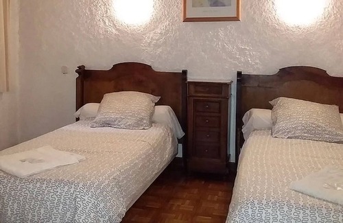 Autignac Apartment | Gite la coquillade - 2 people