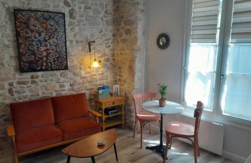 Senlis Apartment | Gite La folie de Séraphine