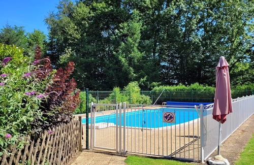 Saint-Saud-Lacoussiere House | Gite La Vigne; charming authentic renovated farmhouse in Dordogne