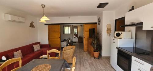 Draguignan House | gite LAPAZ/jacuzzi privé/piscine