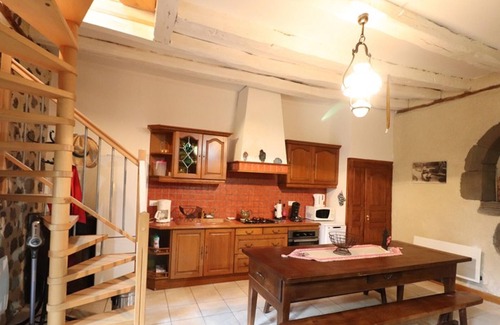 Laroquevieille Cottage | Gite Laroquevieille, 2 bedrooms, 4 persons