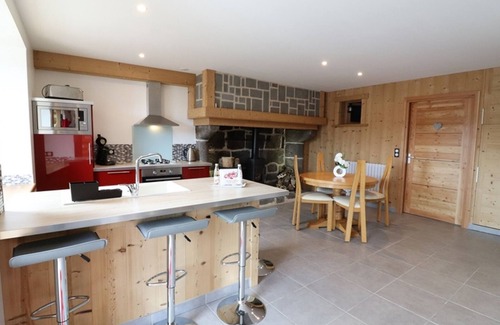 Laveissiere Cottage | Gite Laveissière, 1 bedroom, 2 persons