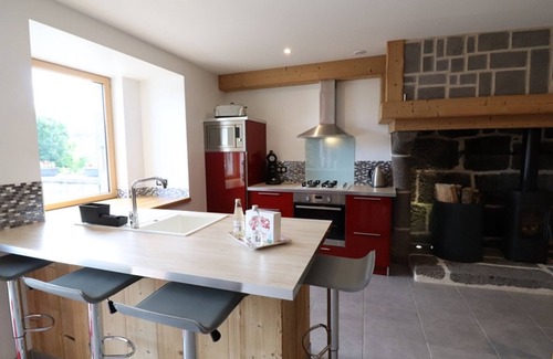 Laveissiere Cottage | Gite Laveissière, 1 bedroom, 2 persons