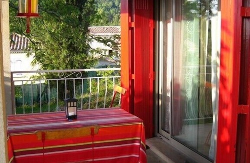 Banne House | Gîte LE BOUFFAYOU - Detached house with large garden