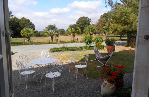 Le Champ-Saint-Pere Cottage | Gite Le Champ-Saint-Père, 3 bedrooms, 7 persons