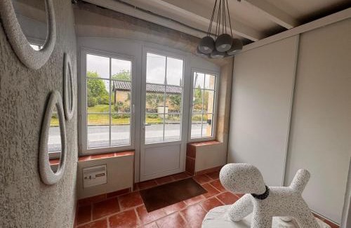 Le Puy House | Gite Le charme 1 a 8 PAX