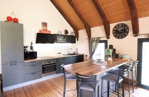 Le Falgoux Cottage | Gite Le Falgoux, 2 bedrooms, 4 persons