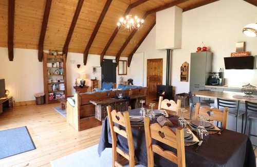 Le Falgoux Cottage | Gite Le Falgoux, 2 bedrooms, 4 persons