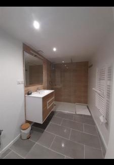 Saint-Quintin-sur-Sioule House | Gite le François Thomas