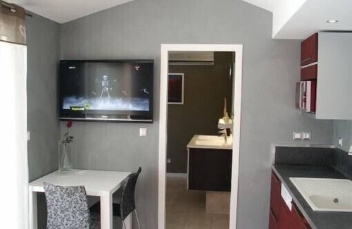 Jonquieres Cottage | Gîte "le petit Mazet", in the heart of Provence