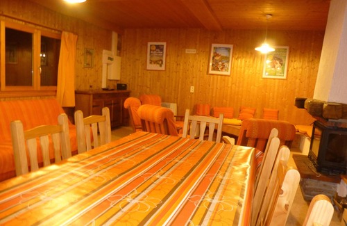 Thorens-Glieres Ski Chalet | Gîte les Augets, near the lanfiannes restaurant, cross-country ski center