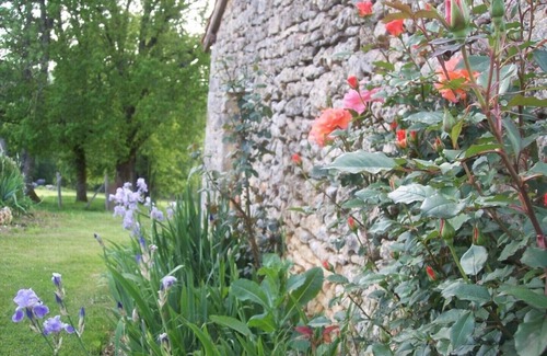 Savignac-de-Miremont House | Gite LES CYPRES - QUIET WITH VIEW OF THE SURROUNDING CAMPAIGN