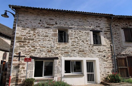 Leynhac Cottage | Gite Leynhac, 3 bedrooms, 5 persons