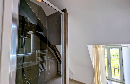 Lureuil Cottage | Gite Lureuil, 4 bedrooms, 15 persons