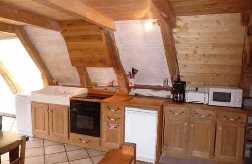 Mandailles-Saint-Julien Cottage | Gite Mandailles-Saint-Julien, 3 bedrooms, 6 persons