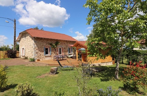 Maurs Cottage | Gite Maurs, 2 bedrooms, 5 persons
