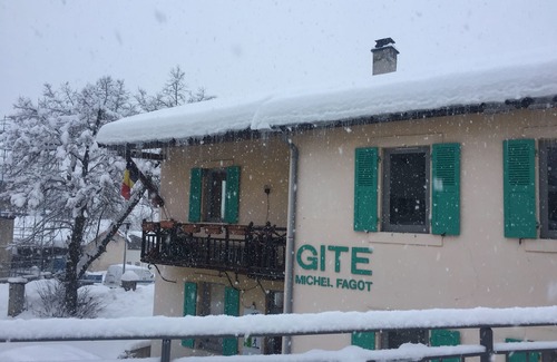 Les Houches Ski Chalet | Gite Michel Fagot in the heart of the village of Les Houches
