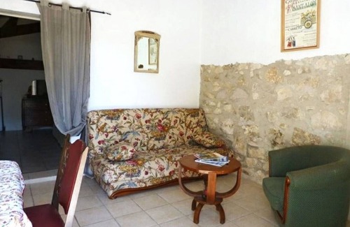 Cabannes Other | Gite Mistral 2 people