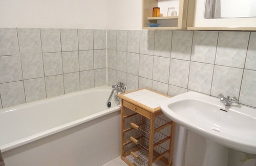 Montpeyroux Cottage | Gite Montpeyroux, 2 bedrooms, 4 persons