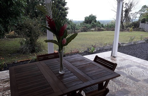 Sainte-Rose House | Gite Noasol, quiet F2