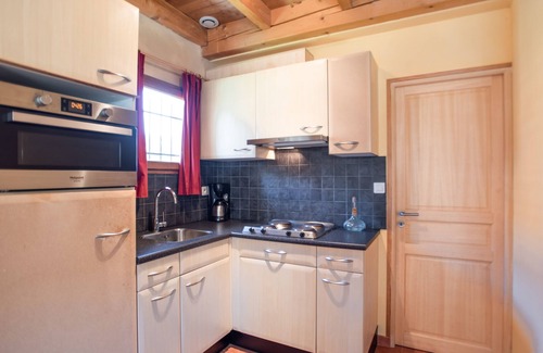 Lacapelle-Marival House | Gite on small park with swimming pool in the Lot