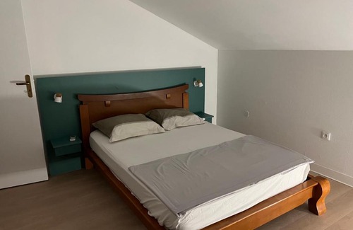 Sainte-Suzanne House | GITE PEI LA VANILLE "Studio Duplex TI Kaz"