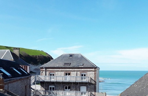 Yport House | Gite pour 8 personnes (4 chambres) à Yport à 50m de la mer (à 8km d'Etretat)