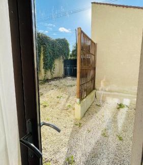 Piscop House | Gite pour 8 personnes 4 chambres