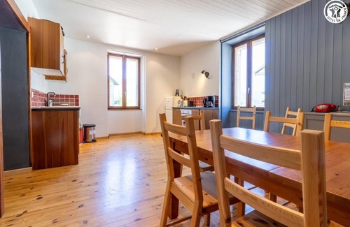 Le Chatelard House | Gite ROSSANAZ - La compagnie du Bourg