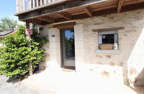 Saint-Etienne-de-Maurs Cottage | Gite Saint-Étienne-de-Maurs, 1 bedroom, 4 persons