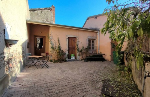 Saint-Haon-le-Chatel Cottage | Gite Saint-Haon-le-Châtel, 2 bedrooms, 6 persons