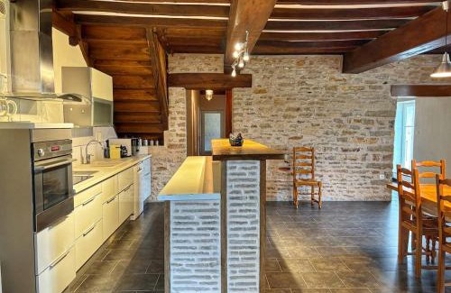 Boyer House | Gite St Loup