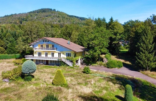 Le Thillot House | Gîte VALART 15 people - 400m2 -Sauna and spa - ideal for families